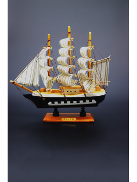  Dekoratives Belem-Modellschiff